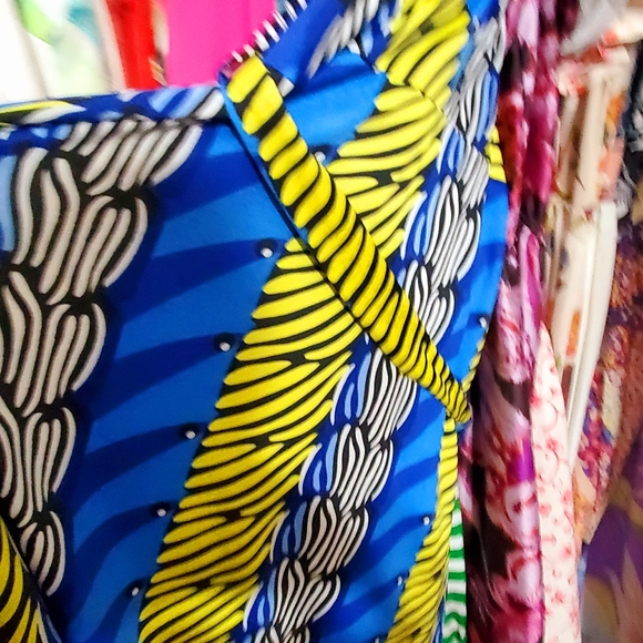 Spring-into-style!!! *TEASER* - Picture 3 of 5